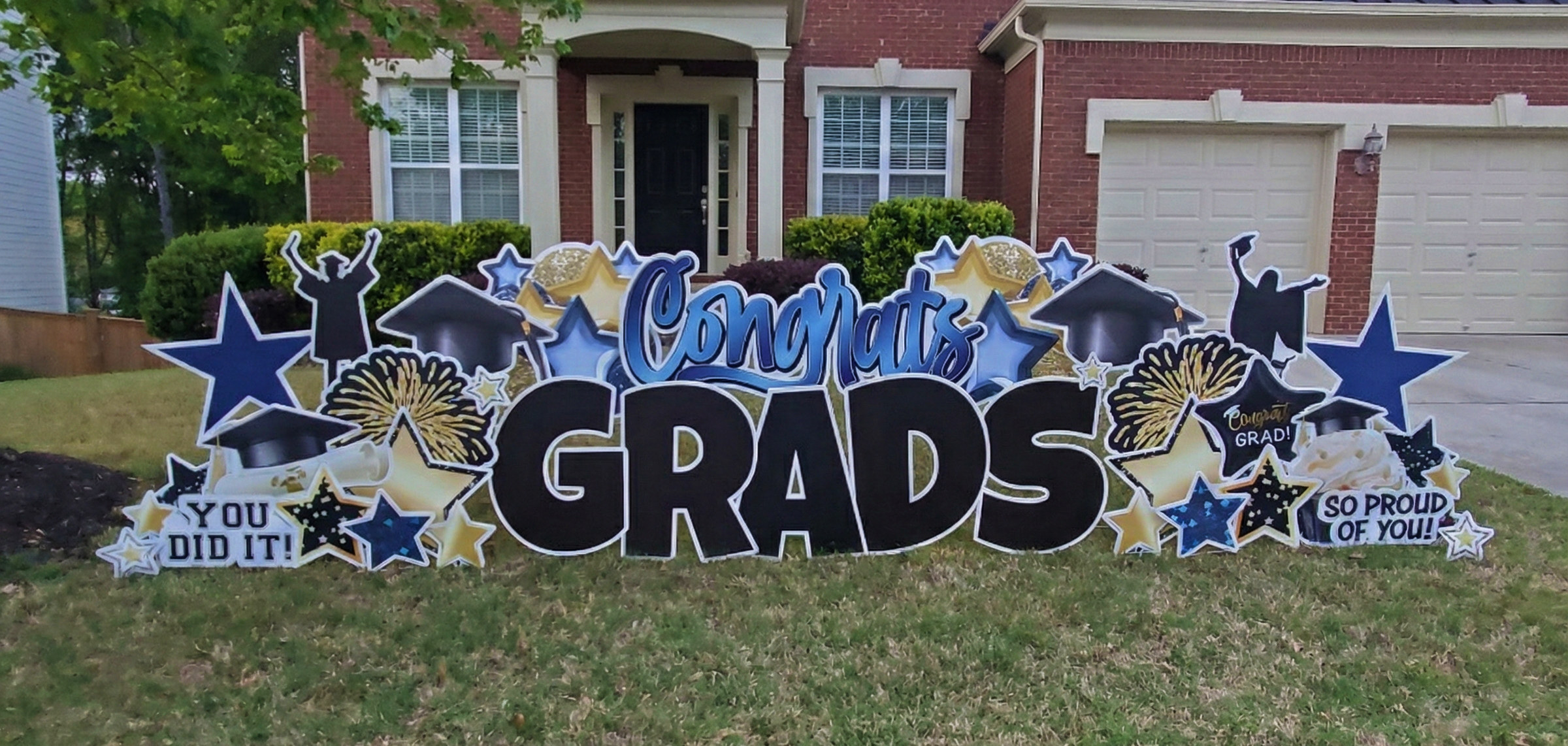 Booking Your 2026 Graduation Yard Sign: Why Early Matters